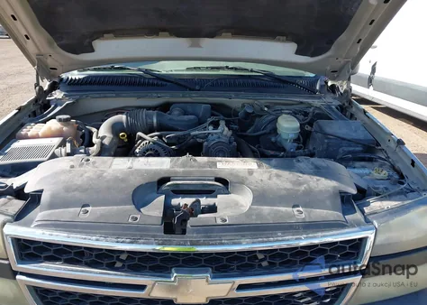 2006 Chevrolet Silverado 1500 Ls из США, поврежденный, VIN 1GCEC19X96Z235083